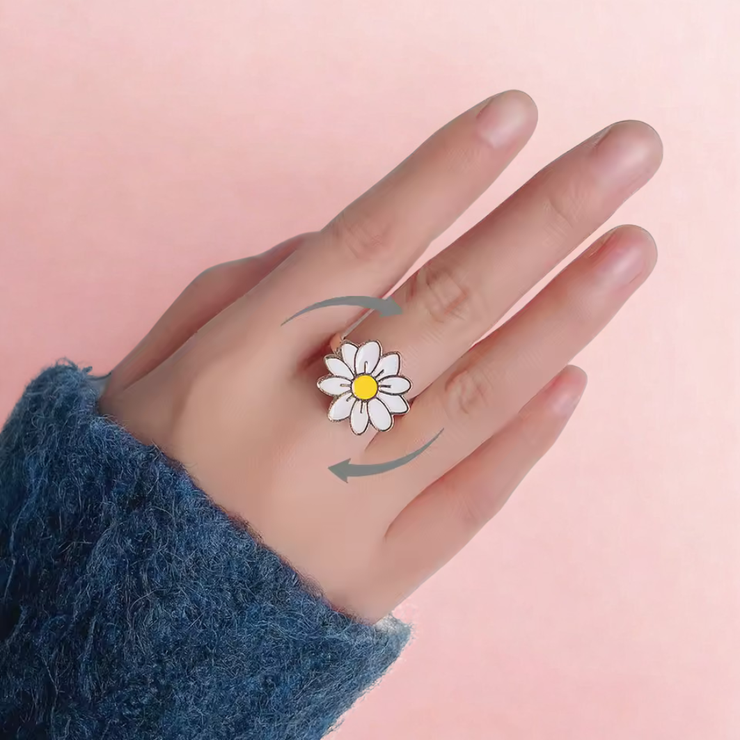Twirl Ring