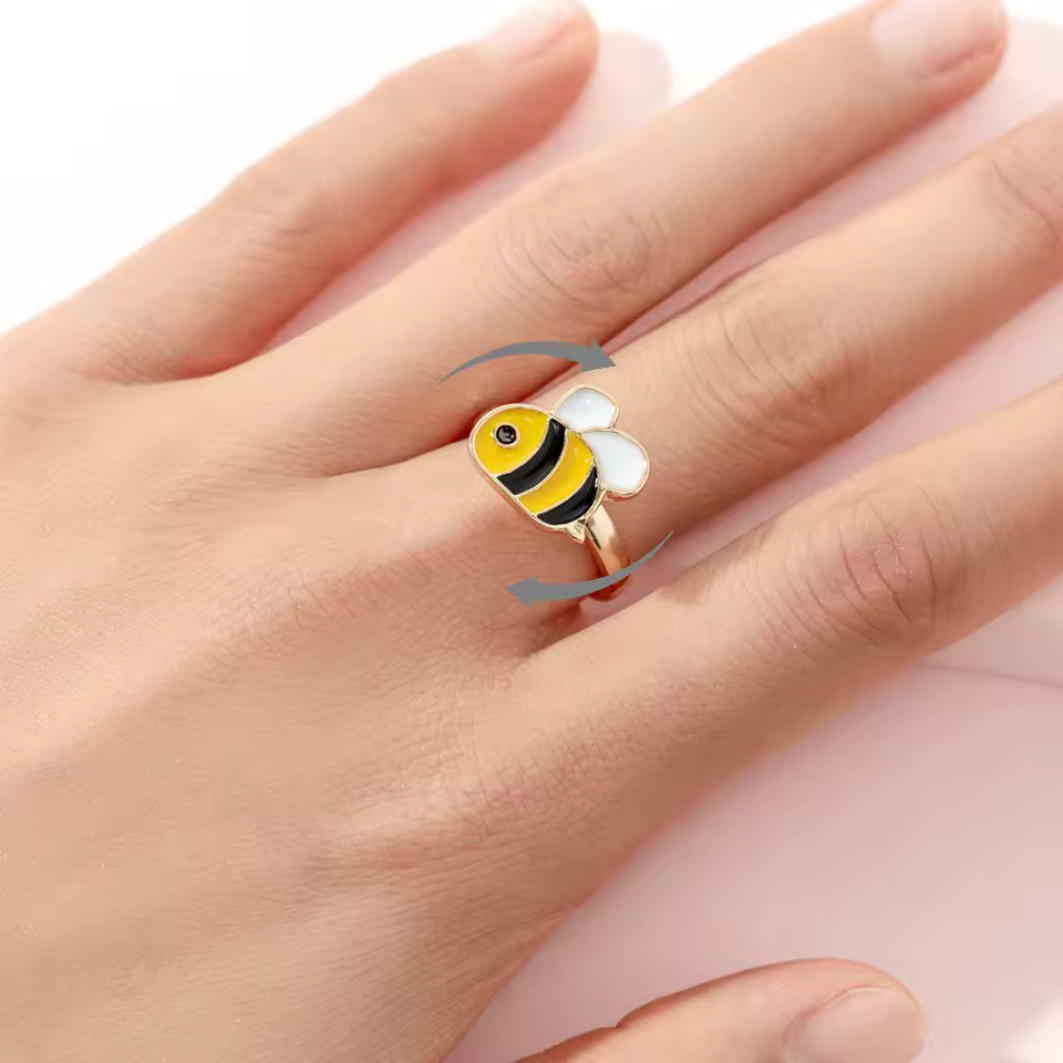 Twirl Ring